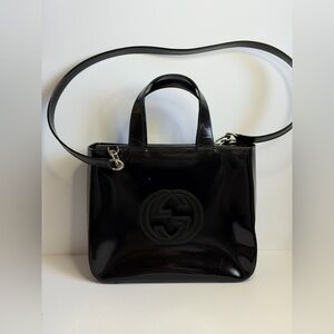 Gucci Interlocking G Top Handle Tote Bag in Black Patent Leather